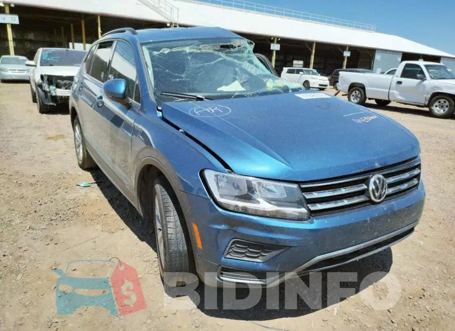 3VV1B7AX0KM117372 Photo# 1