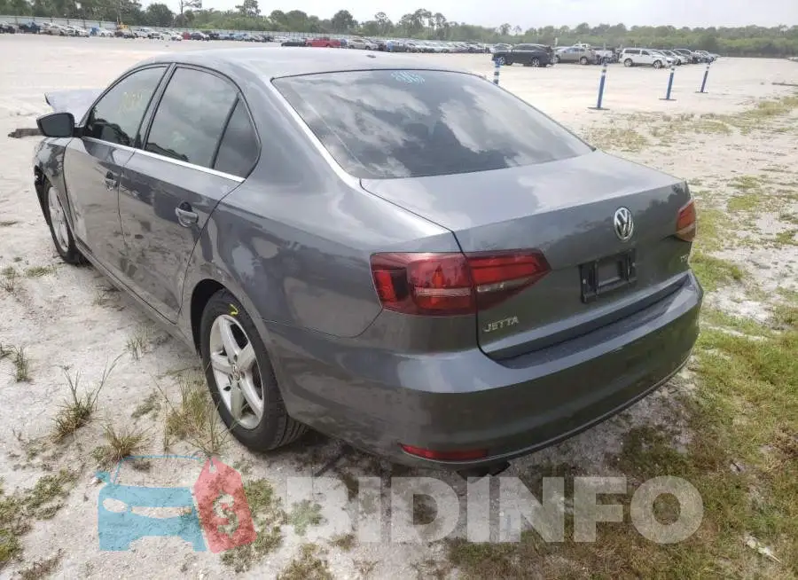 3VW2B7AJ4HM220797 Photo# 3