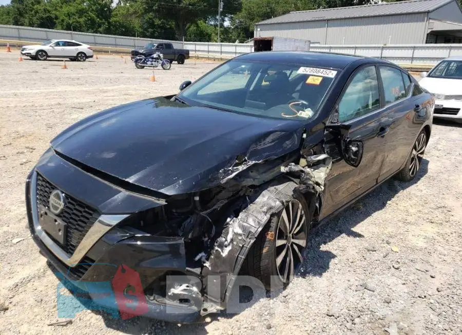1N4BL4CV7KC155098 Photo# 2