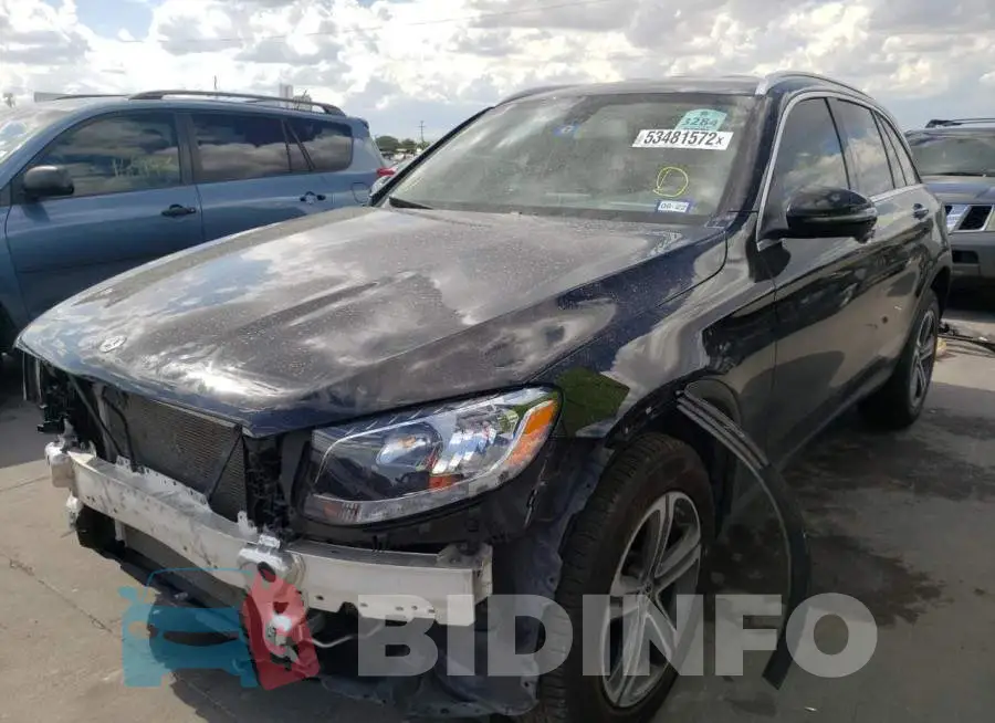 WDC0G4JB9KV136047 Photo# 2
