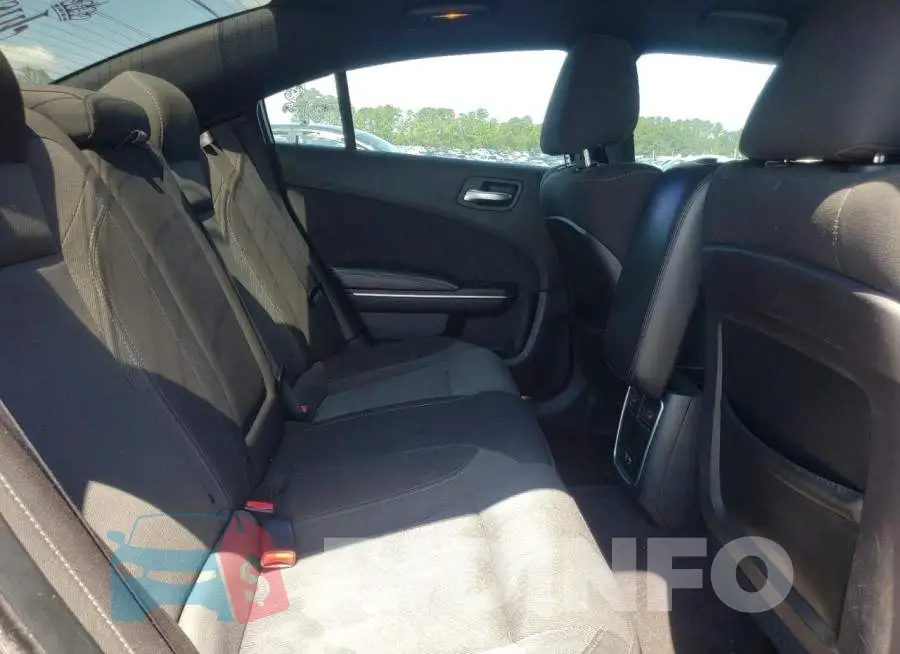 2C3CDXCT4JH150128 Photo# 6