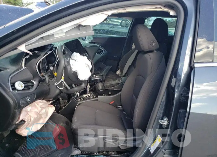 1G1ZB5ST6LF140196 Photo# 5