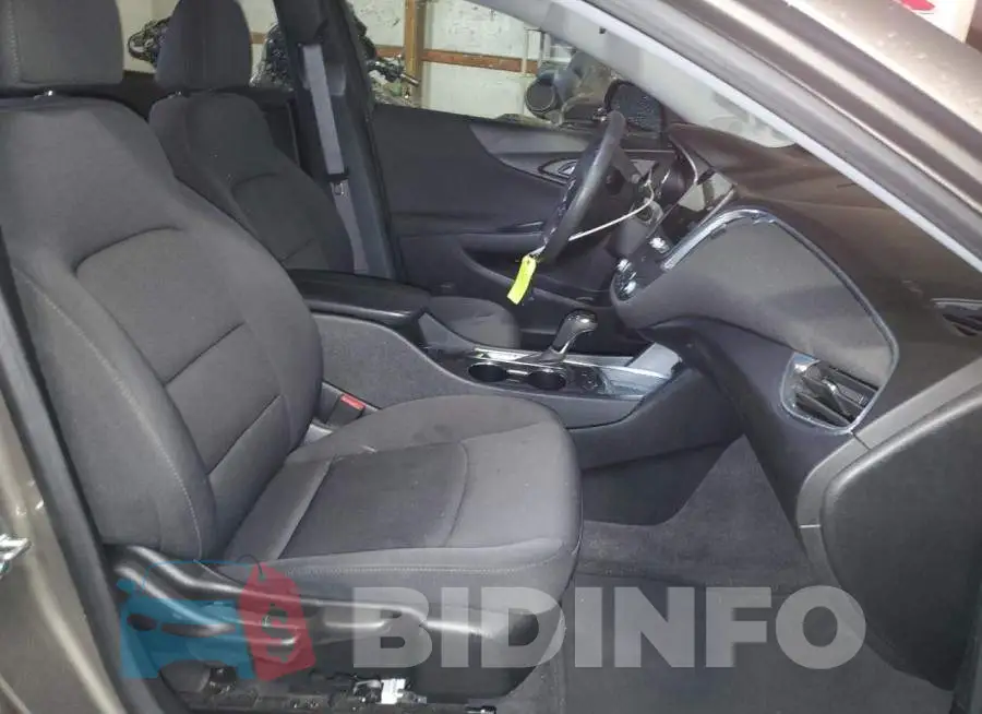 1G1ZD5ST1LF104121 Photo# 5
