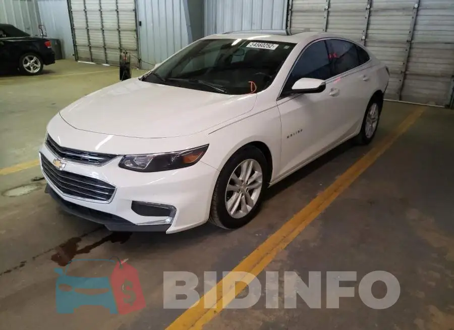 1G1ZD5ST2JF236236 Photo# 2