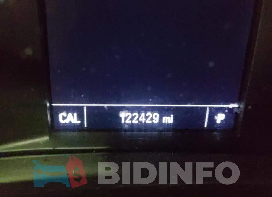 1G1ZD5ST5JF247098 Photo# 8