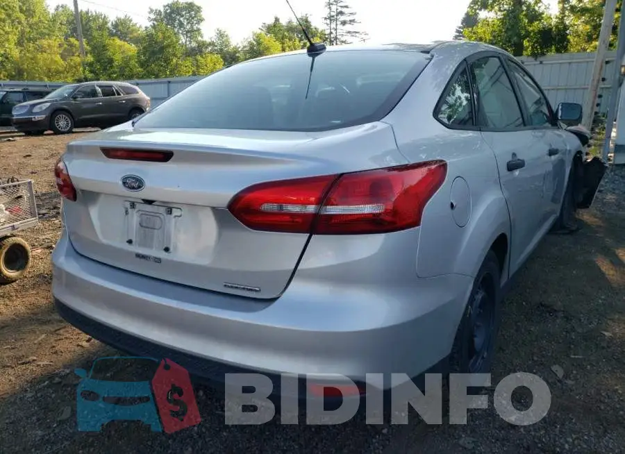 1FADP3E23GL224645 Photo# 4