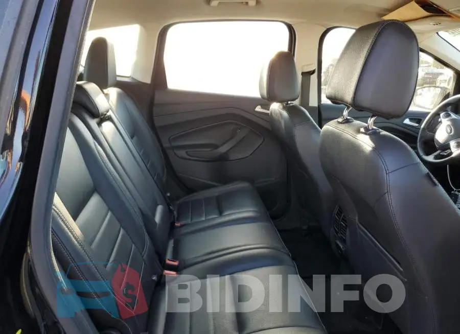 1FADP5CU5GL115099 Photo# 6