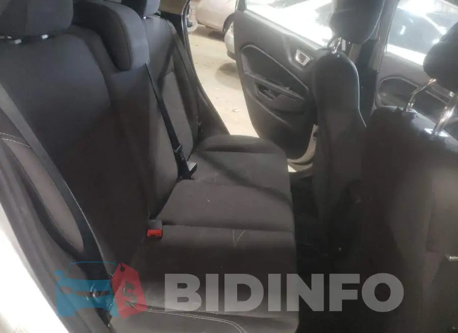 3FADP4EJ8GM147489 Photo# 6