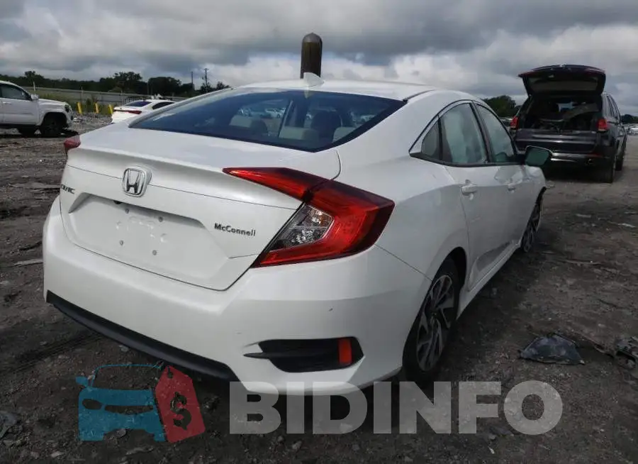 19XFC2F72HE080664 Photo# 4