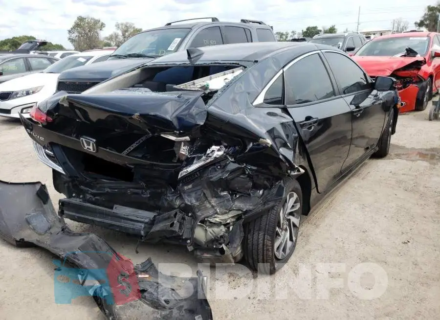 19XFC2F75HE079024 Photo# 4