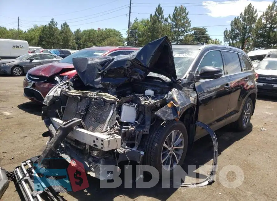5TDJZRFHXKS581924 Photo# 2