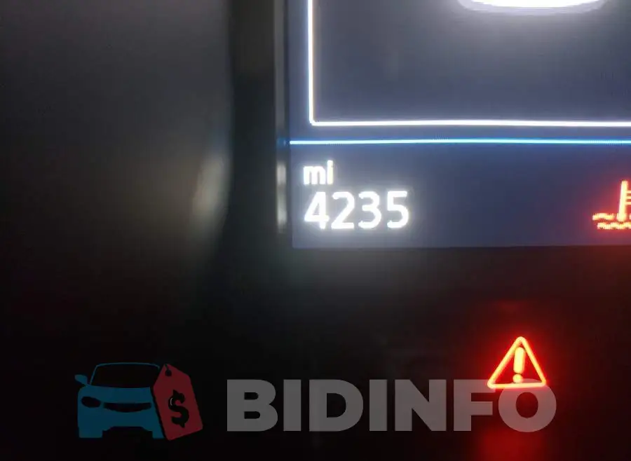 3VV2B7AX2MM090750 Photo# 8