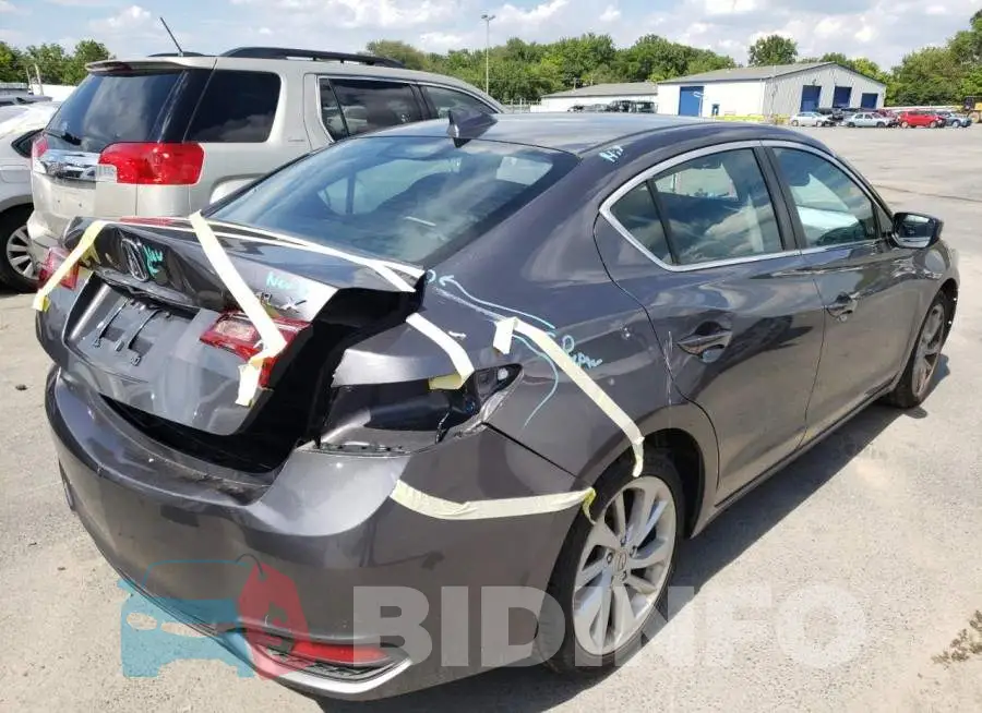 19UDE2F76JA005512 Photo# 4