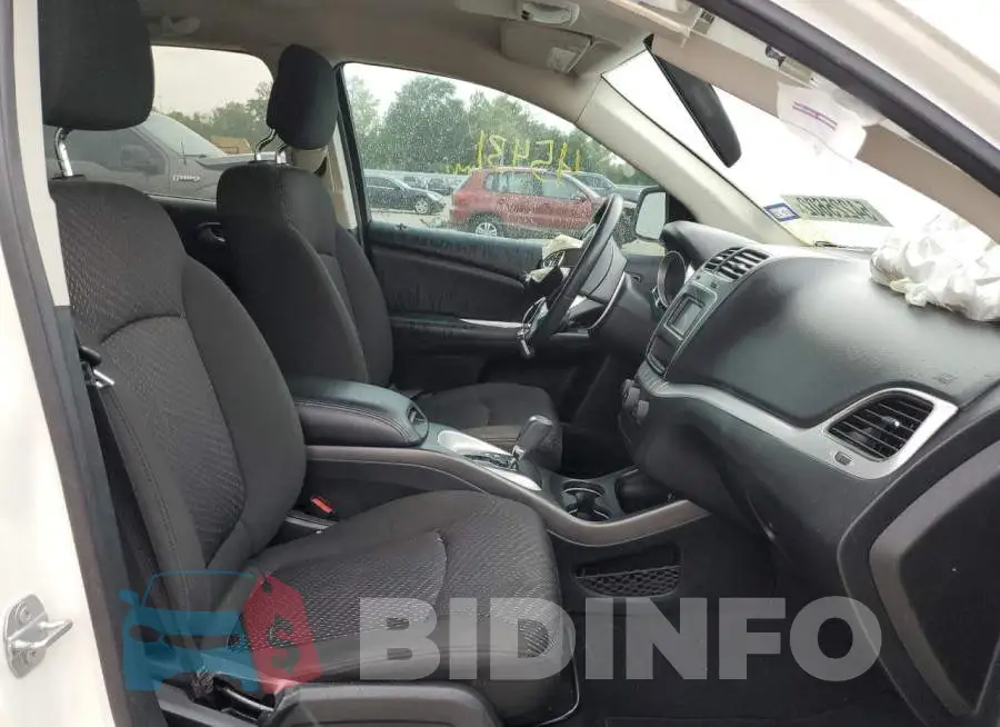 3C4PDCAB8LT218926 Photo# 5