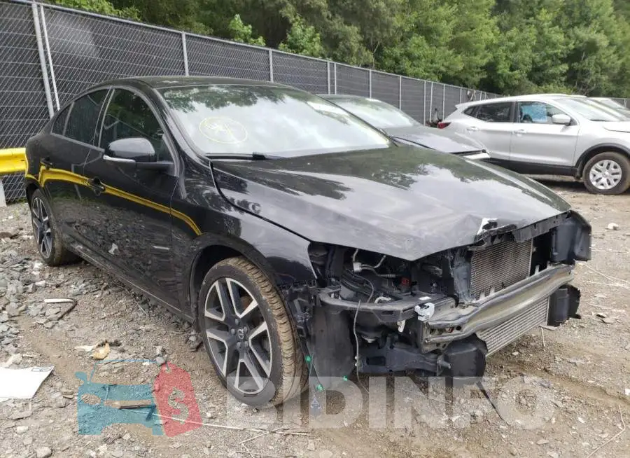 YV126MFL2H2439677 Photo# 1