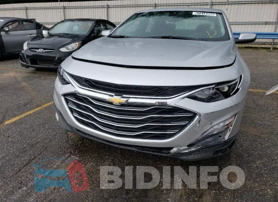 1G1ZD5ST2NF110612 Photo# 9