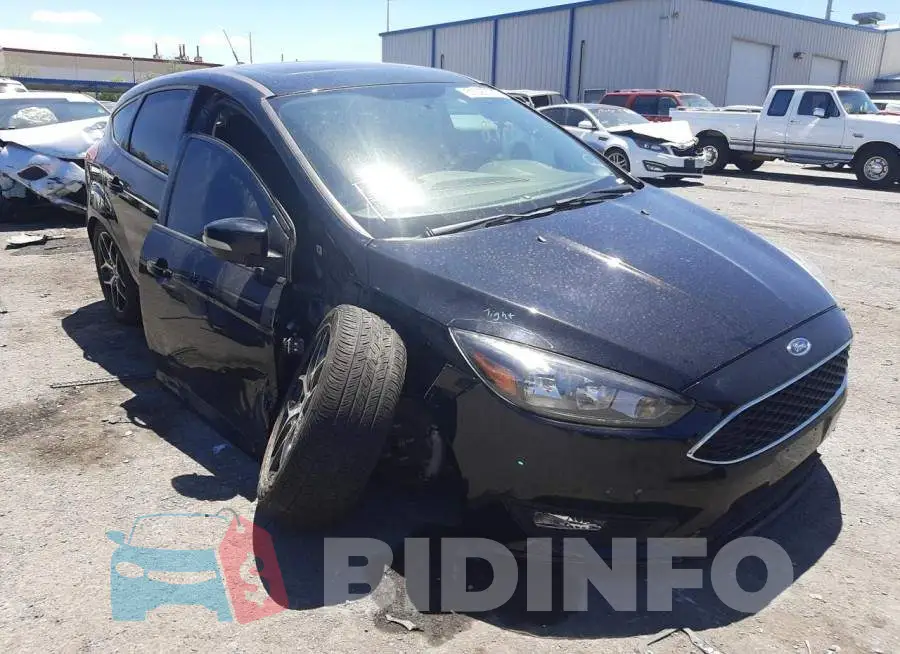 1FADP3M23HL319497 Photo# 1
