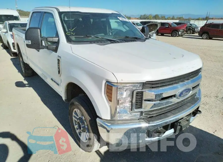 1FT7W2BT7JEB38123 Photo# 1