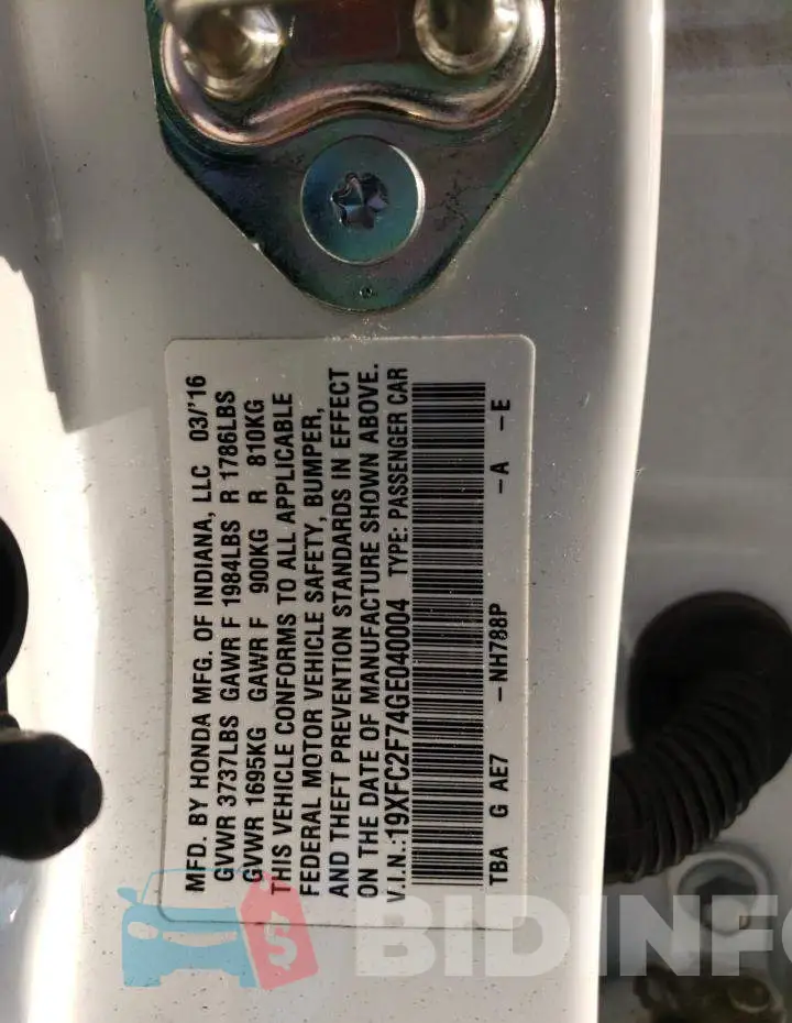 19XFC2F74GE040004 Photo# 10