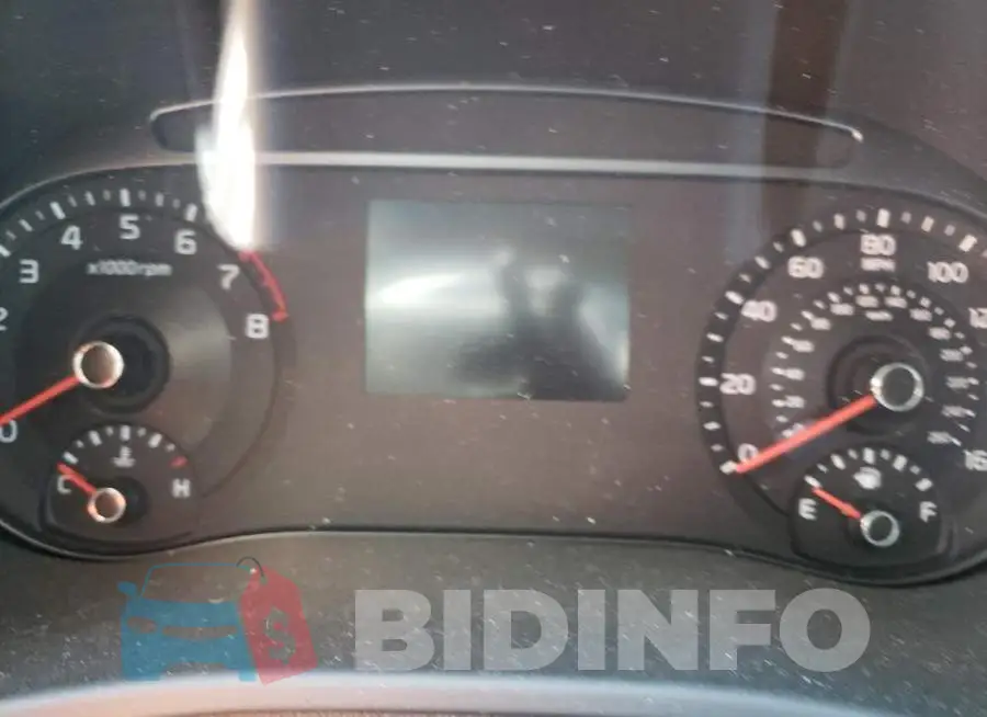 KNDJ23AUXL7116299 Photo# 8