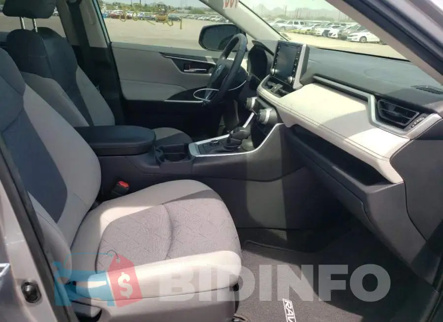 JTMRWRFV4MD128527 Photo# 5