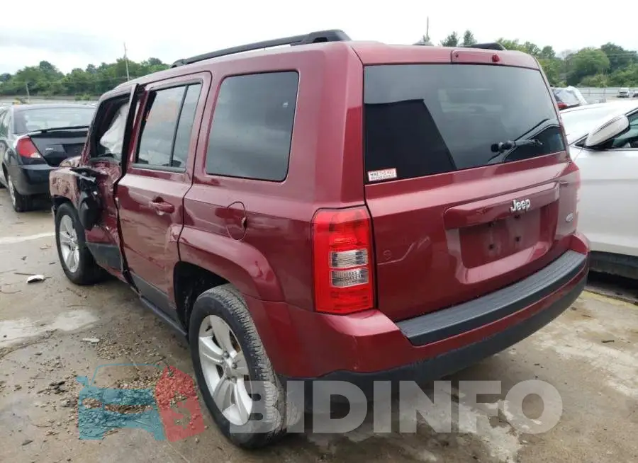1C4NJPFB2GD569746 Photo# 3