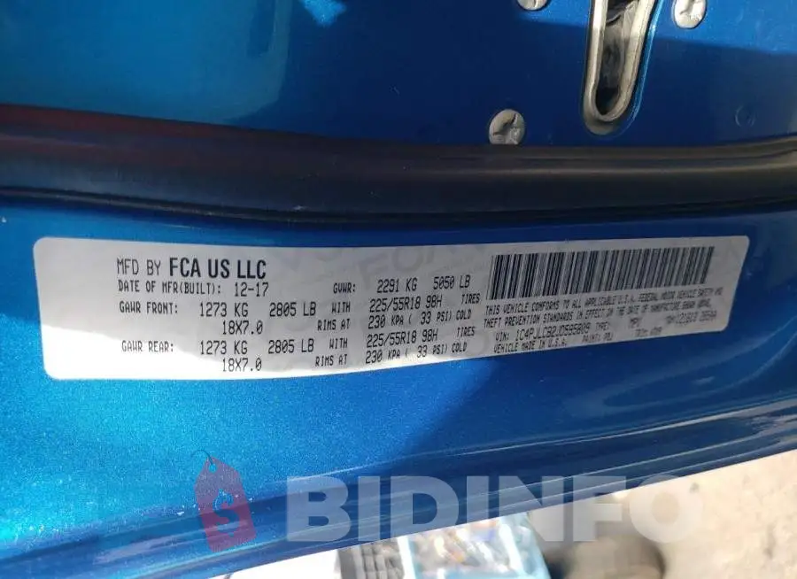 1C4PJLCB2JD595809 Photo# 10