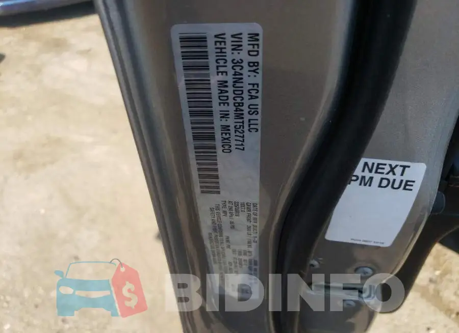 3C4NJDCB4MT527717 Photo# 10