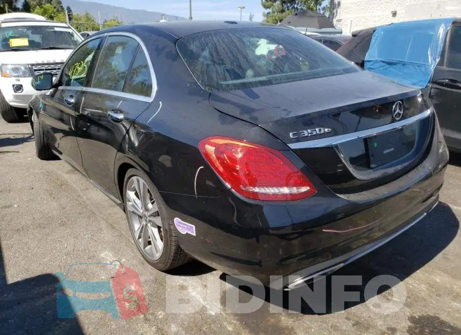 55SWF4HB2JU259421 Photo# 3