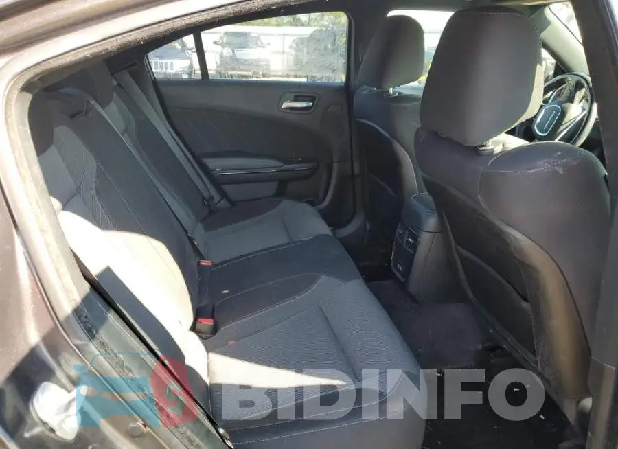 2C3CDXJG3HH645243 Photo# 6