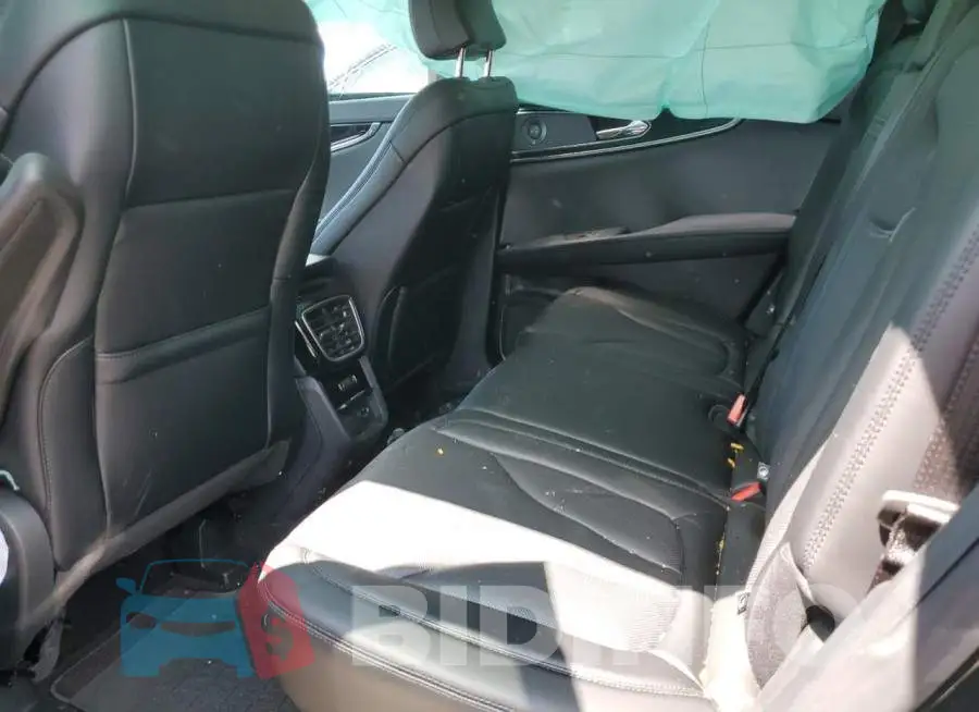 2LMPJ8K98MBL12223 Photo# 6