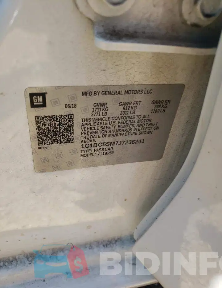 1G1BC5SM7J7236241 Photo# 10