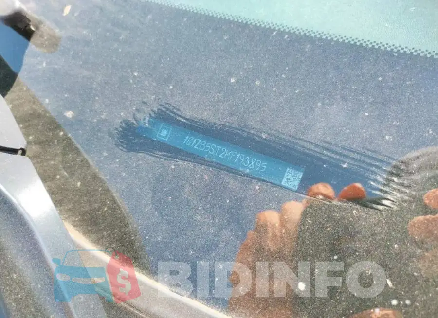1G1ZB5ST2KF193895 Photo# 10