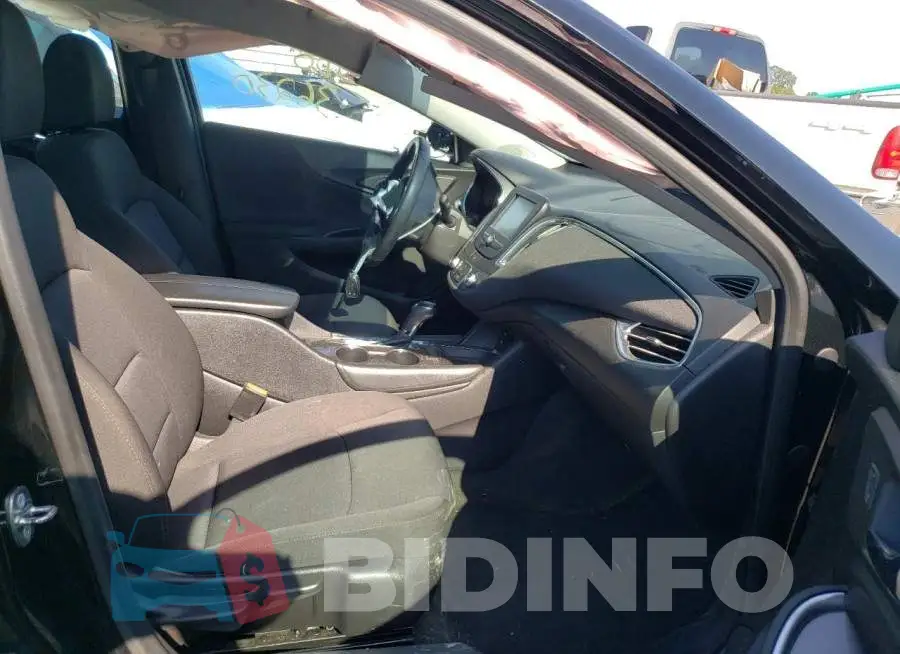 1G1ZD5ST4JF180753 Photo# 5