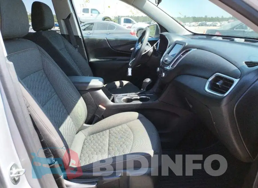 2GNAXTEV5L6142868 Photo# 5
