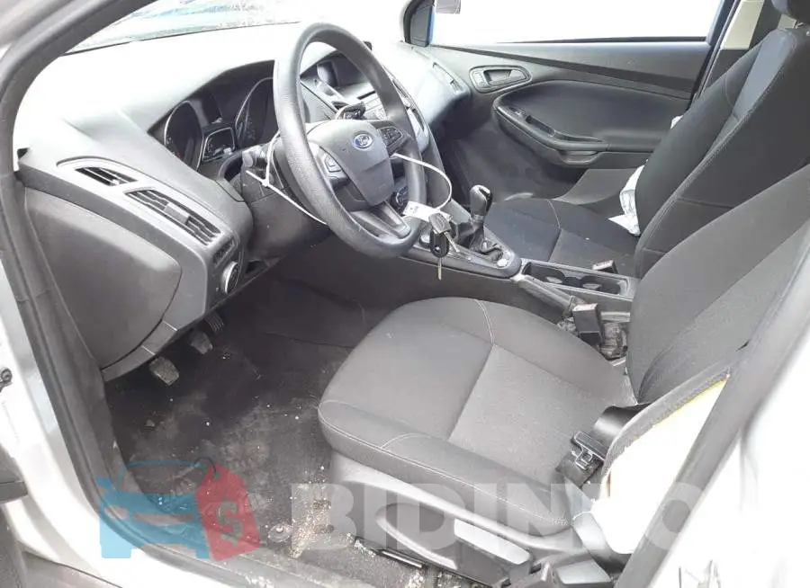1FADP3E21GL315512 Photo# 5