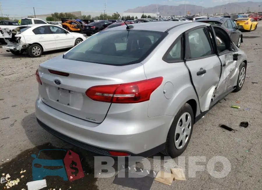 1FADP3E21GL315512 Photo# 4