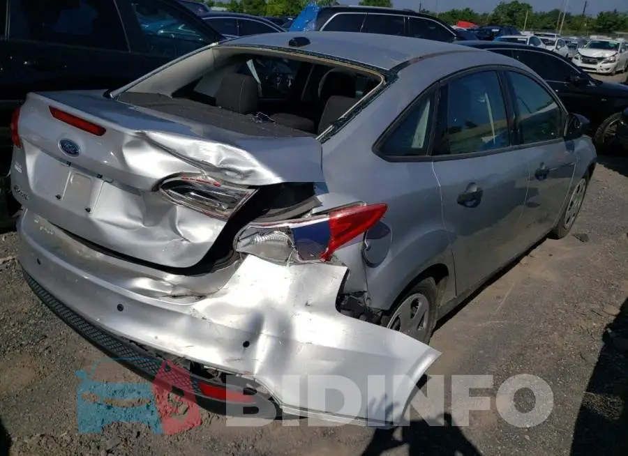 1FADP3E24GL366258 Photo# 4
