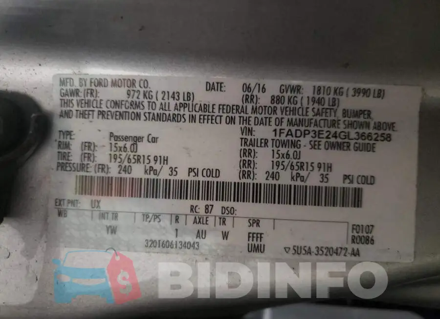 1FADP3E24GL366258 Photo# 10