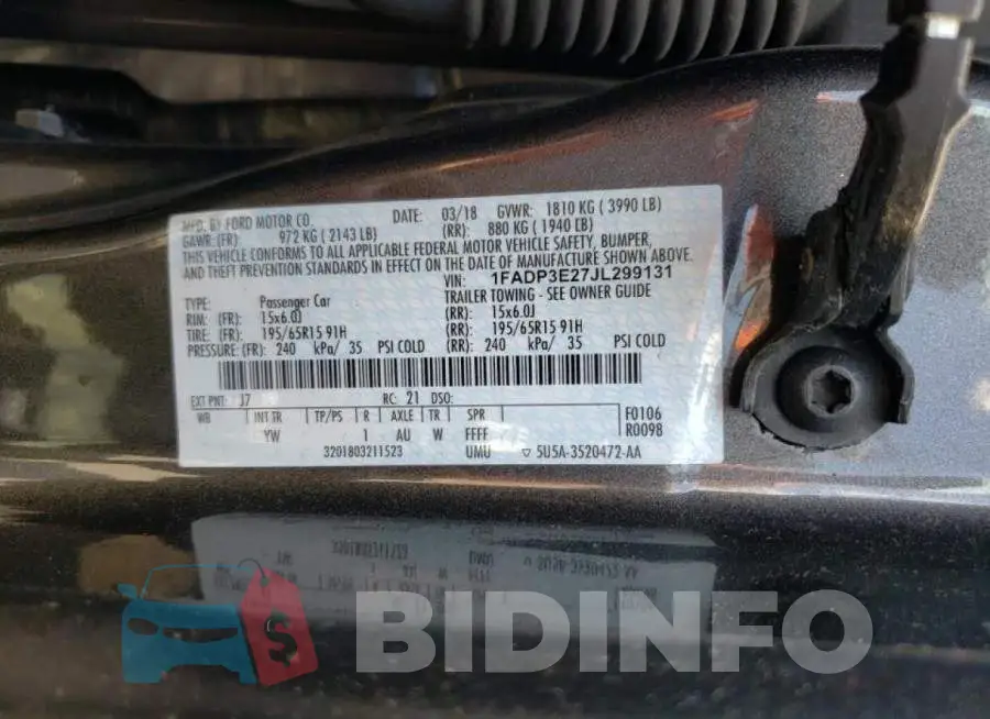 1FADP3E27JL299131 Photo# 10