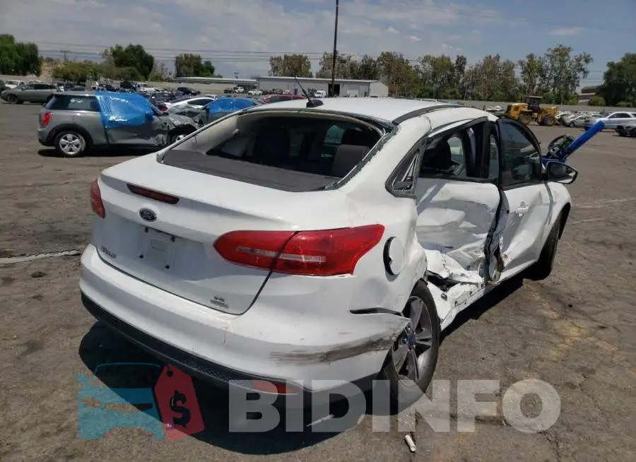 1FADP3FE1JL240889 Photo# 4