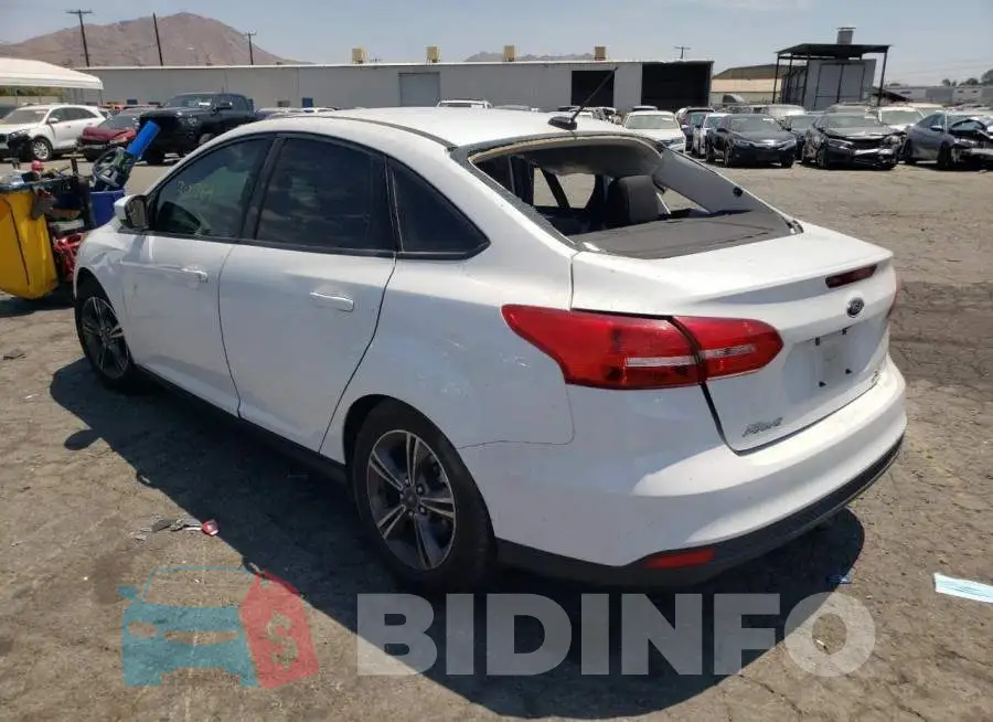 1FADP3FE1JL240889 Photo# 3
