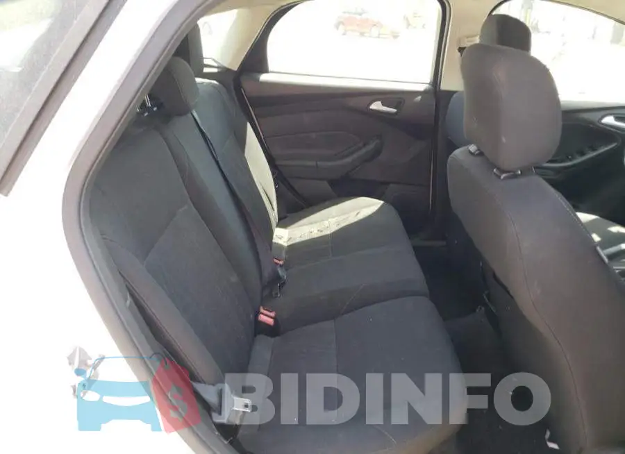 1FADP3K26GL372339 Photo# 6