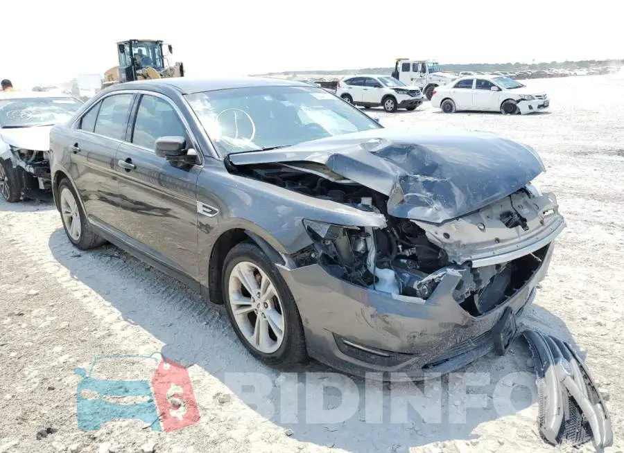 1FAHP2E86GG118862 Photo# 1