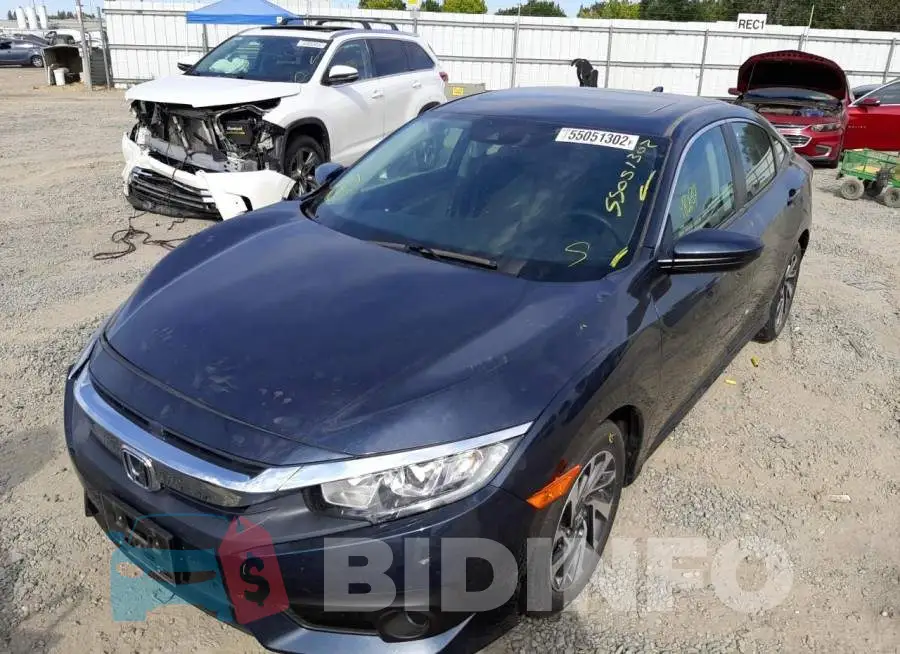 19XFC2F82HE216297 Photo# 2