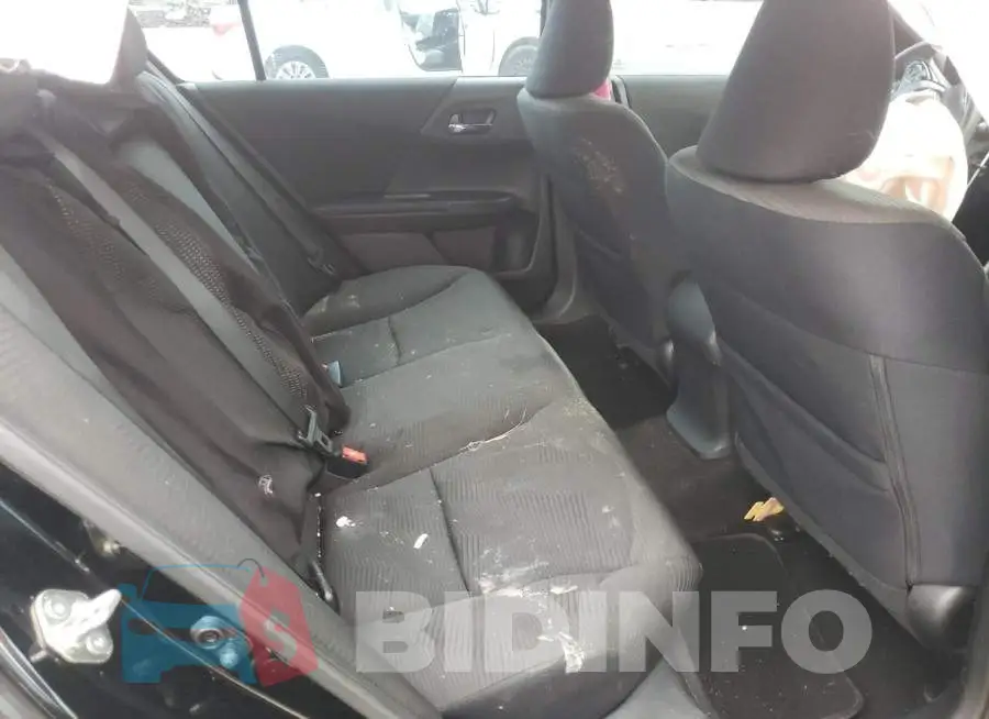 1HGCR2F30HA183133 Photo# 6