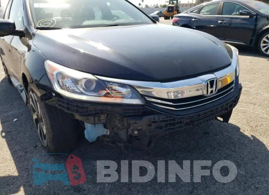 1HGCR2F74GA076314 Photo# 9