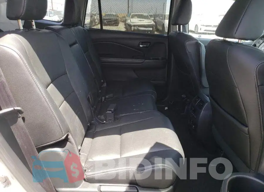 5FNYF6H97HB066162 Photo# 6