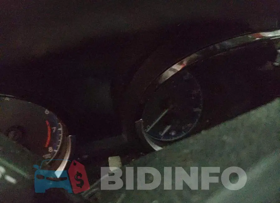 2T1BURHE4GC683726 Photo# 8