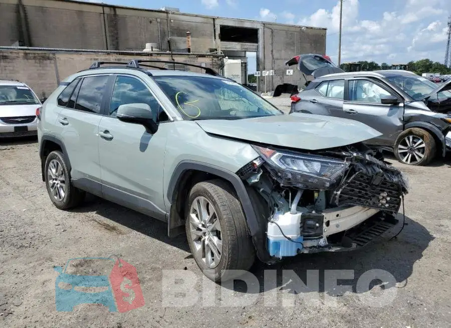 2T3A1RFV8MW146222 Photo# 1